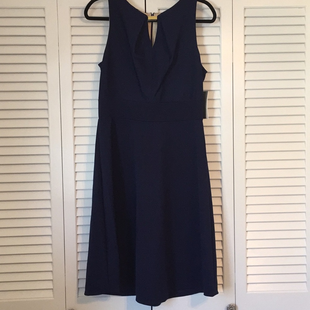 NWT Donna Ricco Navy Sleeveless Career Dress Gold Bar Detail Size 10
